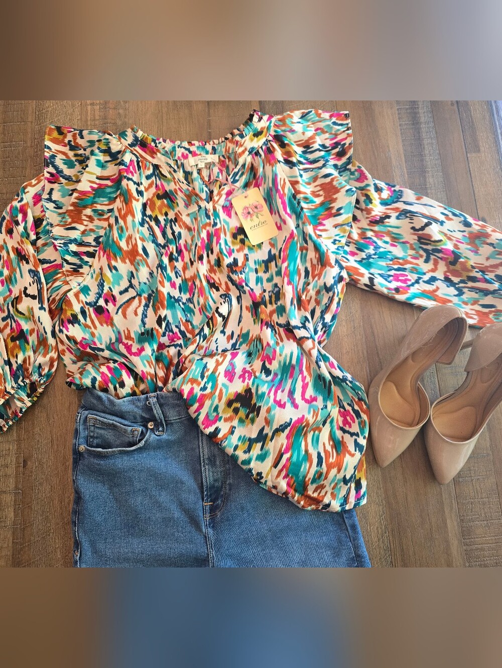 Entro Multicolor Abstract Blouse - Picture 1 of 4